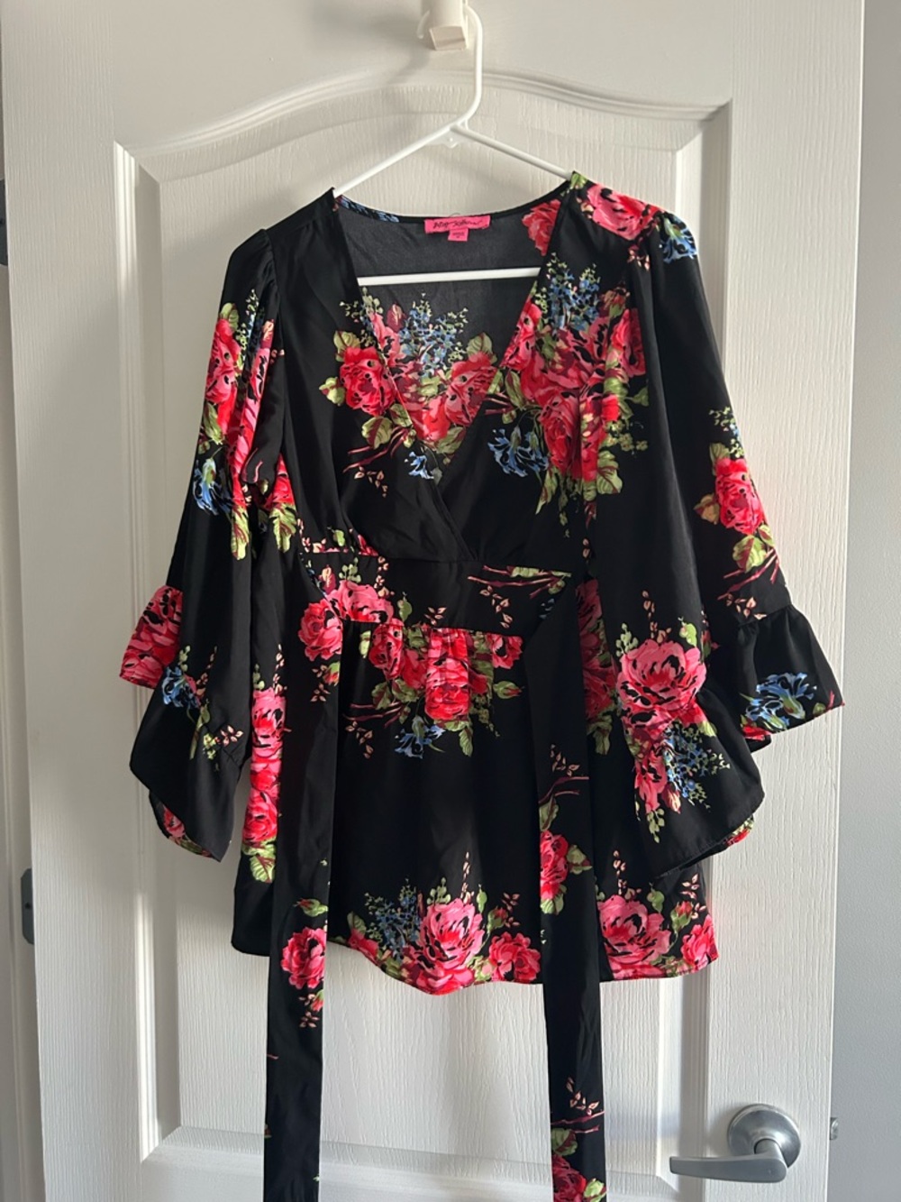 Betsey Johnson Kimono Style Wrap top